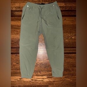 Mens Lululemon license to train joggers